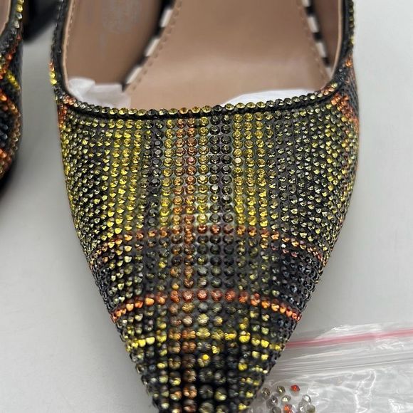 Betsey Johnson DARLING YELLOW PLAID Flared Rhinestone Heel Pump Womens 6 - Picture 6 of 11